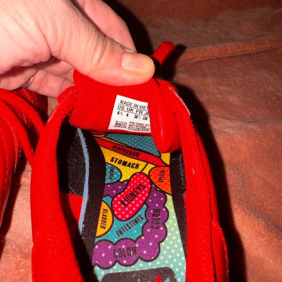 Adidas - Picture 3 of 3